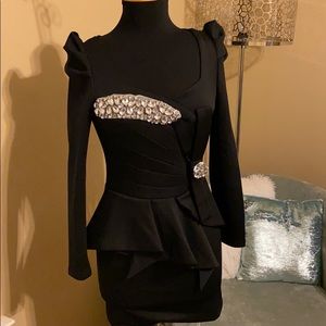 BLINGOR VINTAGE BLACK MINI DRESS (S)